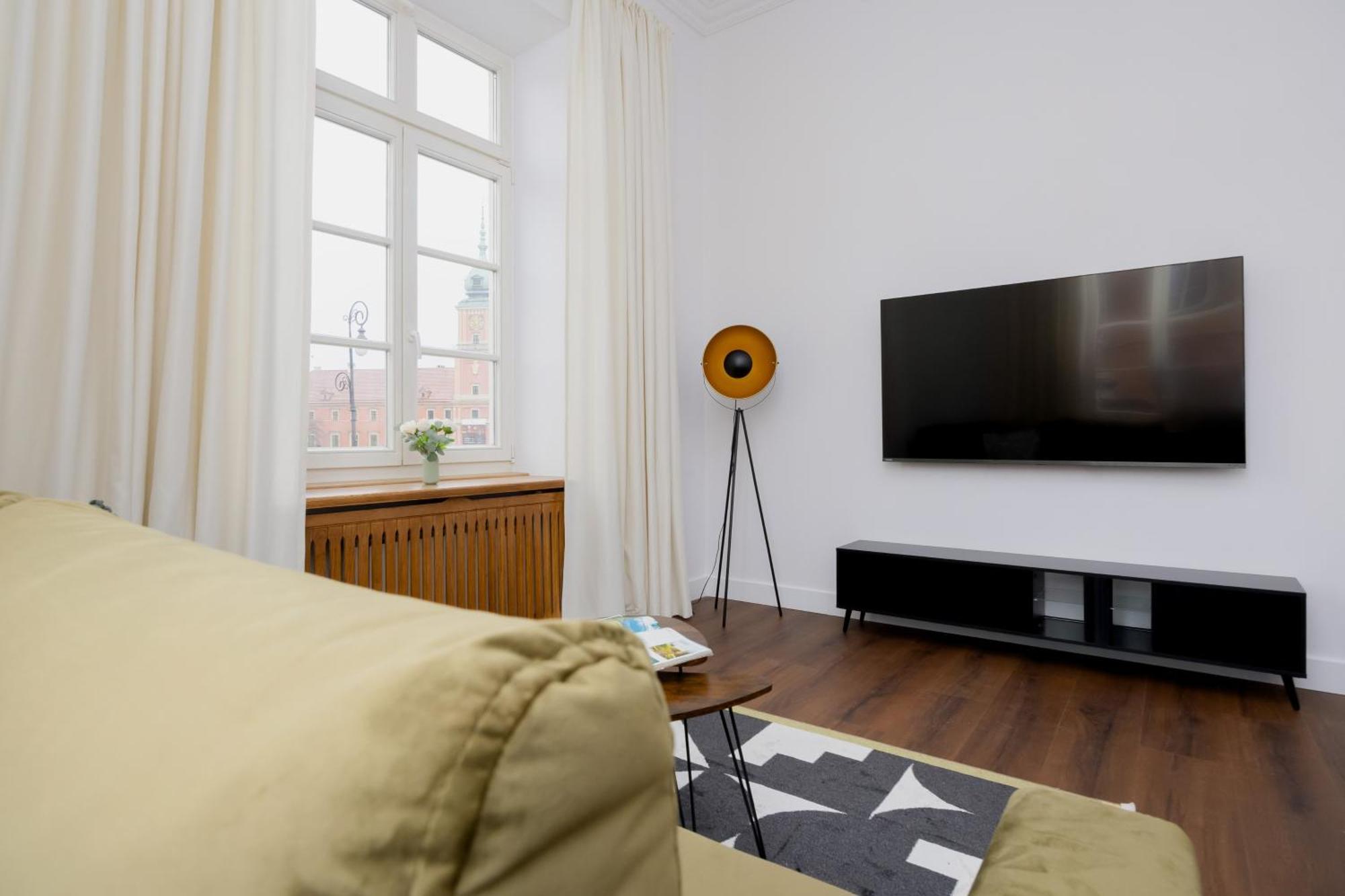 Apartament Heart Of The Old Town Royal By Renters *